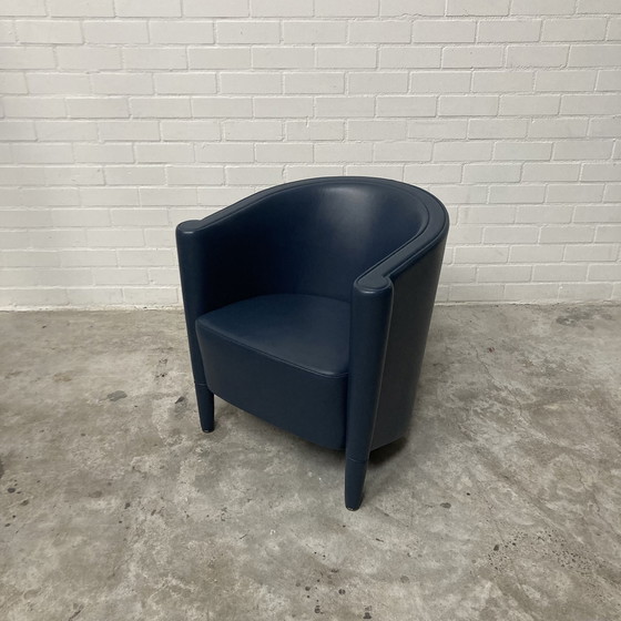 Image 1 of Moroso Rich Citterio Armchair