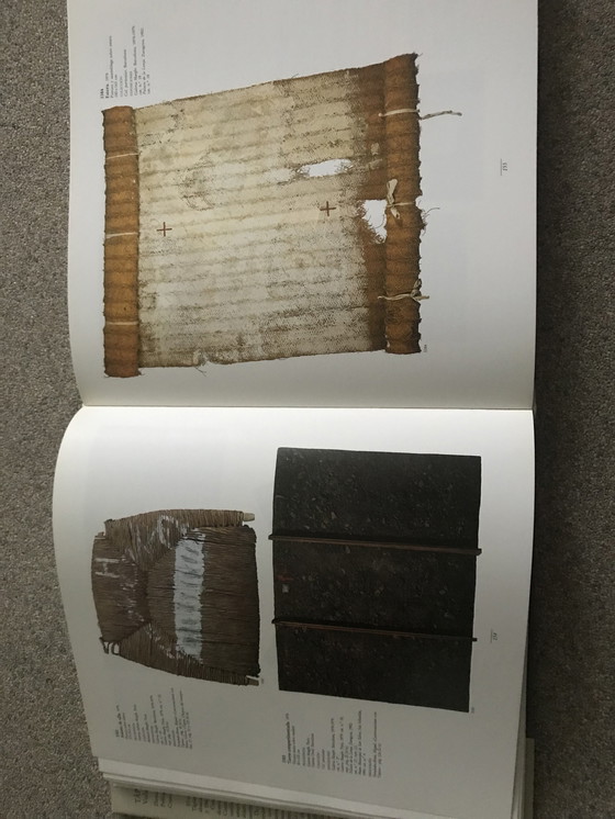 Image 1 of 4x Catalog Tapies part 1-2-3-4