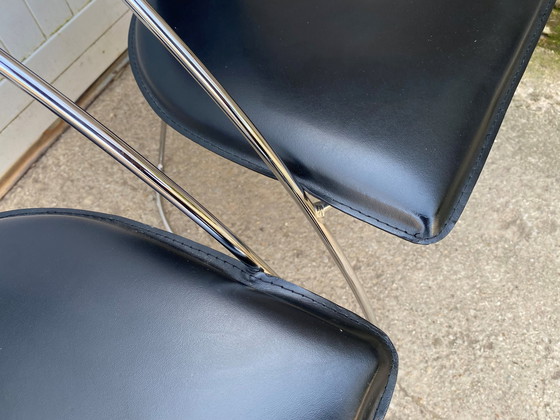Image 1 of Lot De 4 Fauteuils Chaises Linda De Arrben Cuir Noir Armature Acier Chromé Vintage 1980