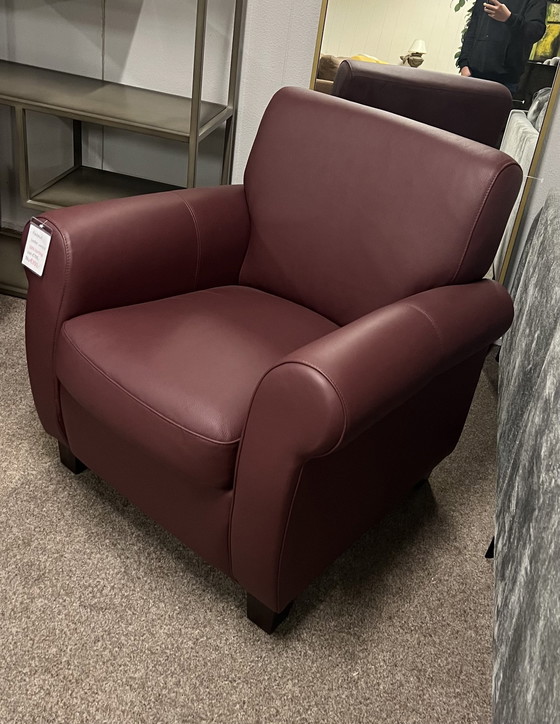 Image 1 of For Sale Elegant Purple Leather Chair