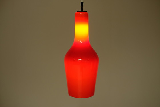 Image 1 of Vintage Italian pendant lamp in red opaline - 1960
