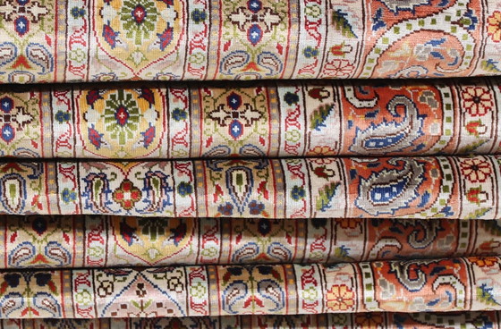 Image 1 of Alfombra de pasillo de seda Hereke con calidad 10/10 - Puro lujo ~1 millón de nudos/m²