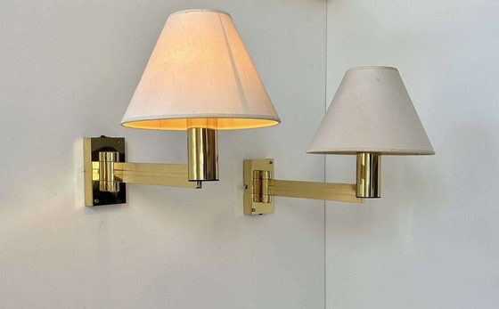 Image 1 of 2 applique regolabili in ottone massiccio - Svezia 1970