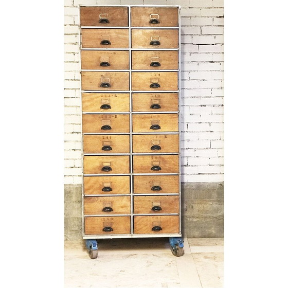 Image 1 of Vintage light wood chest of drawers