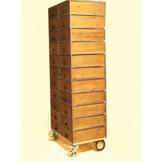 Image 1 of Vintage light wood chest of drawers