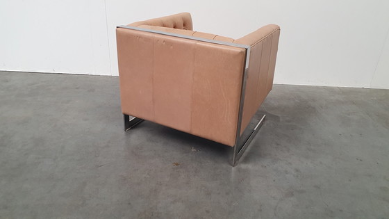 Image 1 of fauteuil chesterfield vintage design cuir beige camel modèle cube