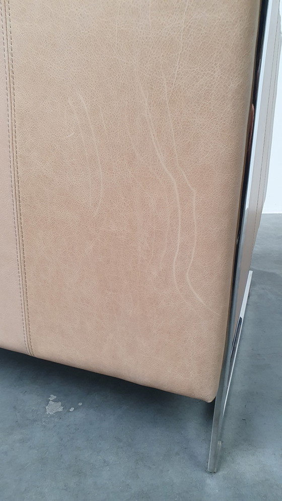 Image 1 of fauteuil chesterfield vintage design cuir beige camel modèle cube