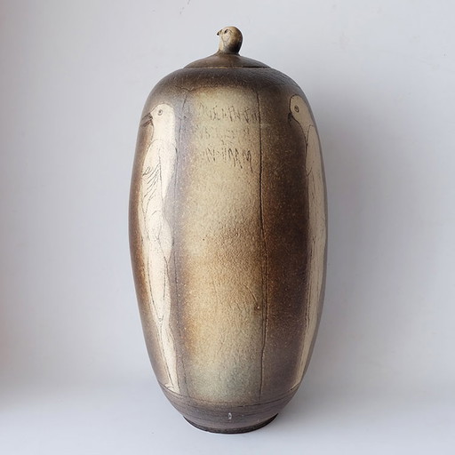Klaas de Boer earthenware vase with lid