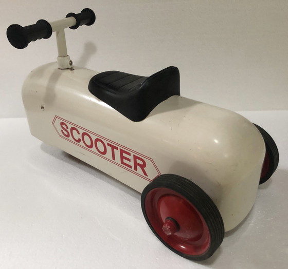Image 1 of Vintage Toy - Scooter - Tricycle (1 To 3 Years) - Post Space Age - 1980
