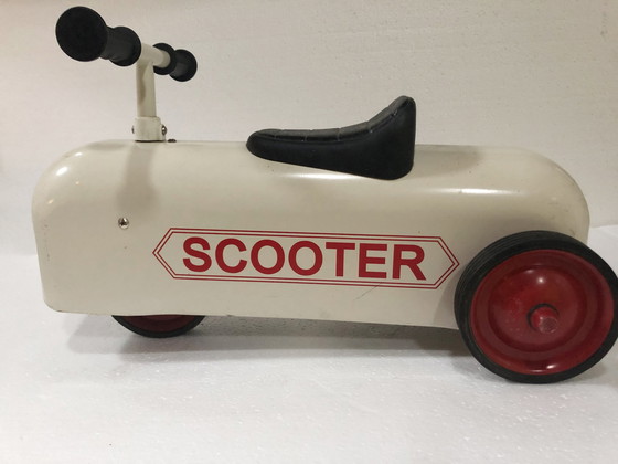 Image 1 of Vintage Toy - Scooter - Tricycle (1 To 3 Years) - Post Space Age - 1980