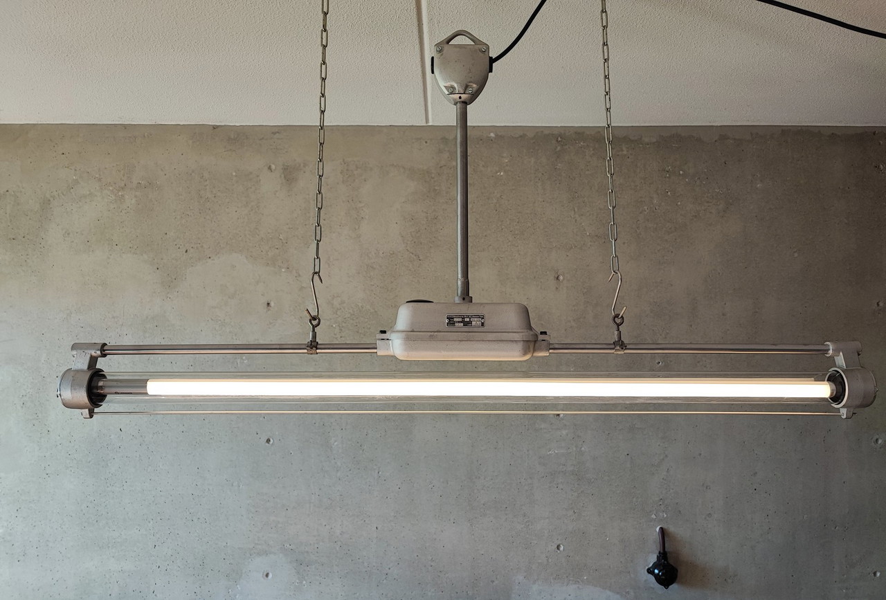 Lampada industriale vintage