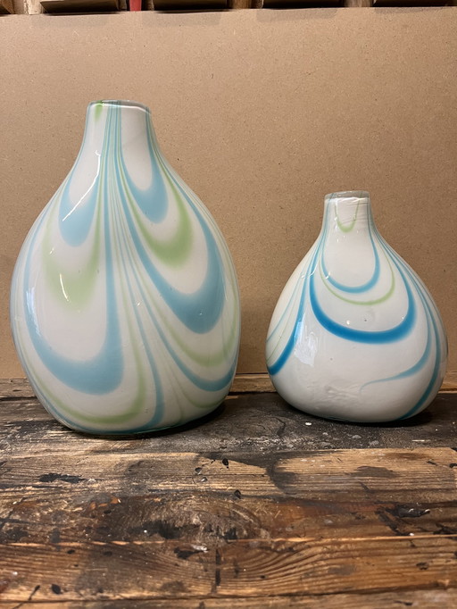 2x Mid century swirl vase