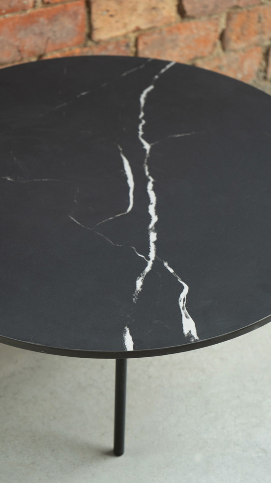 Image 1 of Table basse en céramique