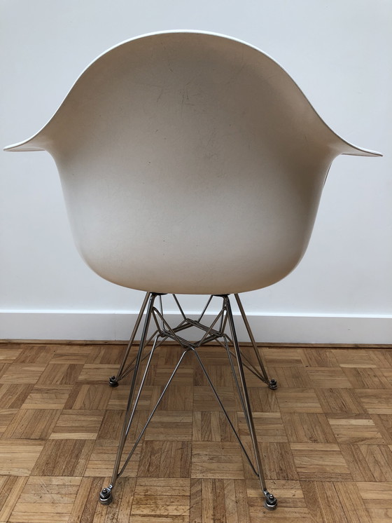 Image 1 of 4x Modernica DAR chairs