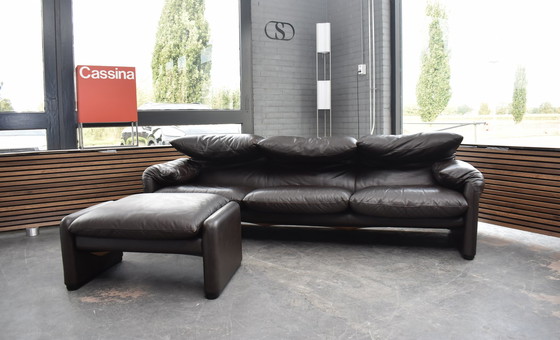 Image 1 of Beautiful Cassina Maralunga 675 -3 Vico Magistretti Design Sofa