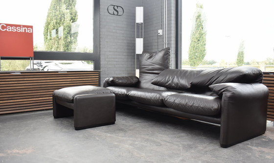 Image 1 of Beautiful Cassina Maralunga 675 -3 Vico Magistretti Design Sofa