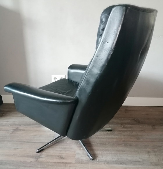 Image 1 of Mid-century chair