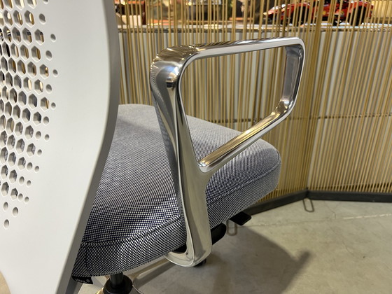 Image 1 of Vitra Id Air Office Chair