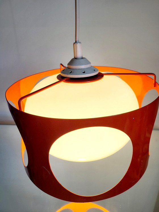 Image 1 of Lampada a sospensione Space Age, metallo arancione, sfera in vetro opalino, anni &#39;60-&#39;70