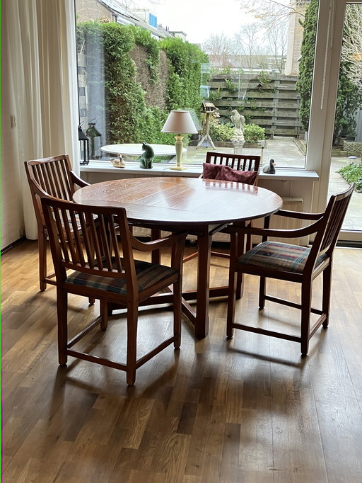 Schuitema dining room table + 4 armchairs