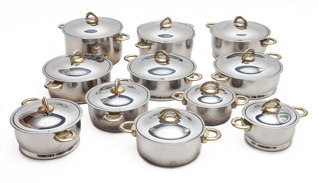 set-of-11-durotherm-casseroles