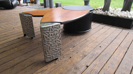 Image 1 of Leolux Coffee Table Meropida