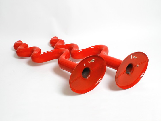 Image 1 of Due grandi sculture astratte in metallo rosso da pavimento, in edizione limitata, di Tony Almén e Peter Gest per Ikea, 1990 