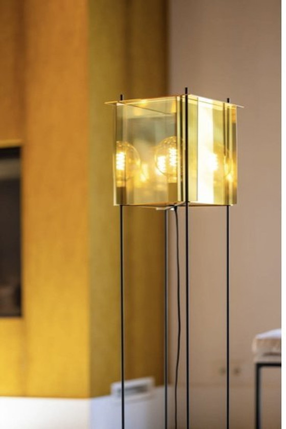 Image 1 of Modern Floor Lamp "Cube"