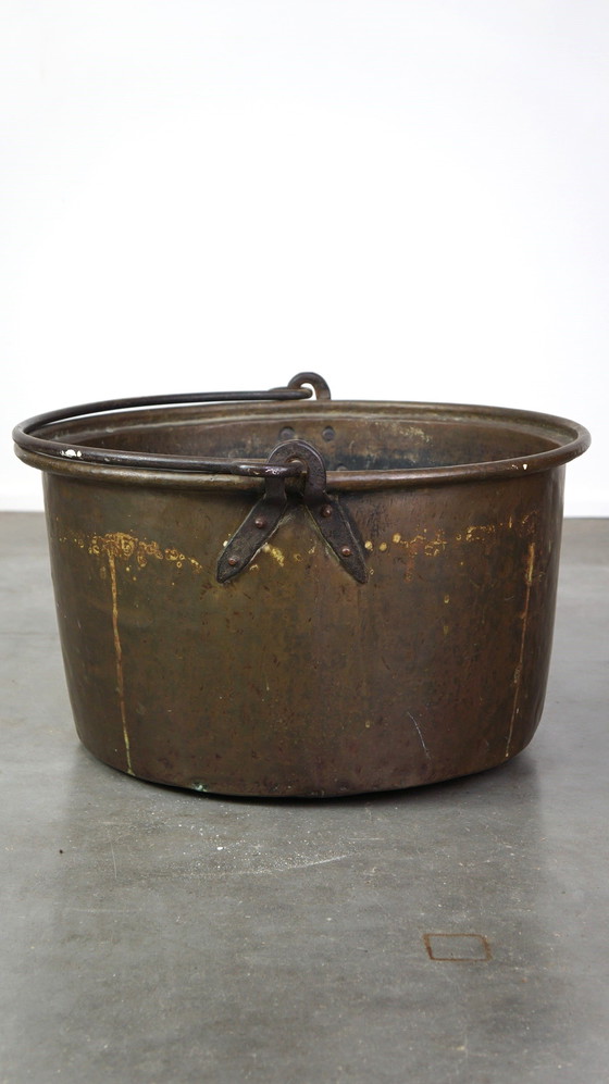 Image 1 of Large Copper Bin/Kettle With Handle