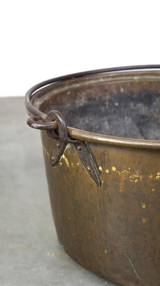 Image 1 of Large Copper Bin/Kettle With Handle