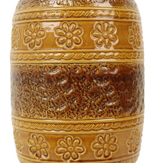 Image 1 of Vase Vintage Bay Flowers