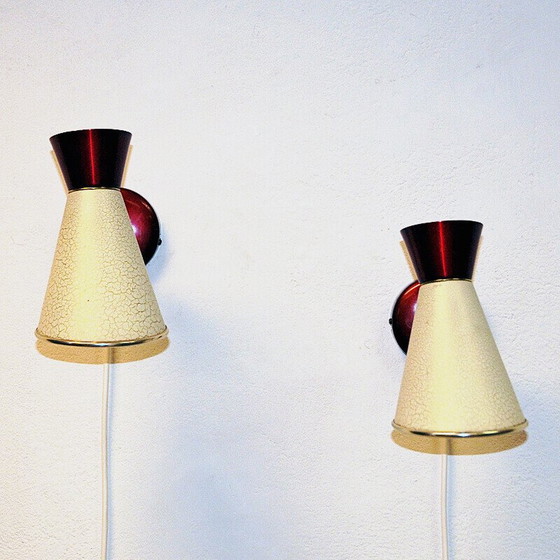 Image 1 of Coppia di lampade da parete vintage in metallo beige e rosso, Svezia 1950