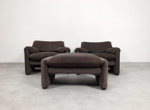 Set Of 2 Cassina Maralunga Armchairs With Ottoman