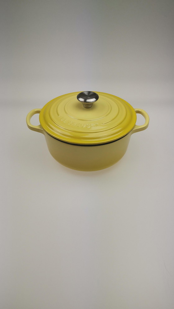 Image 1 of Forno olandese Le Creuset giallo