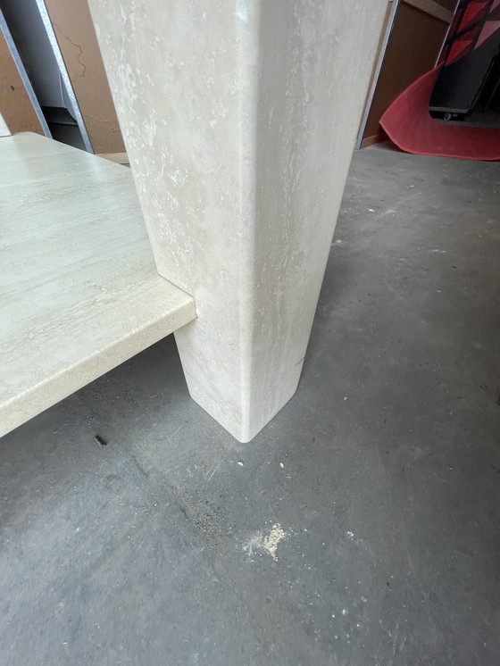 Image 1 of Table basse vintage en travertin