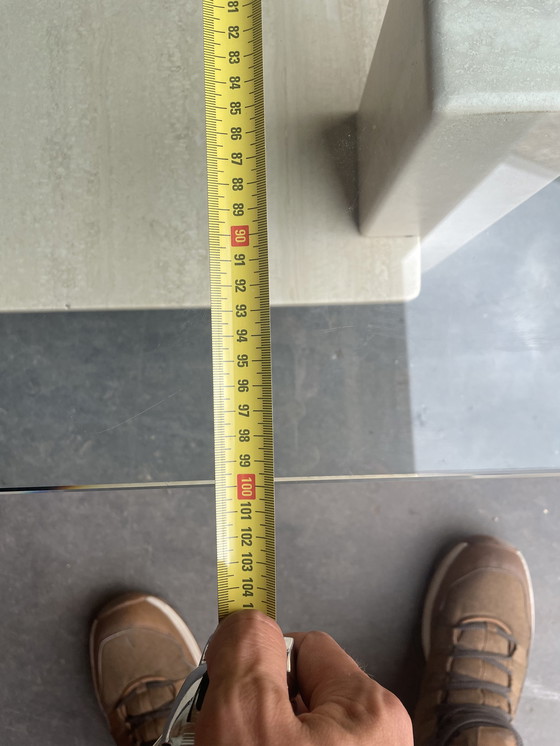 Image 1 of Table basse vintage en travertin