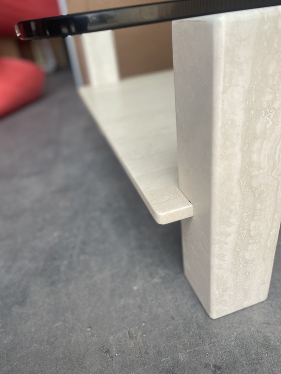 Image 1 of Table basse vintage en travertin