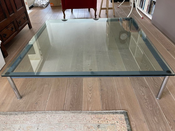 Image 1 of Table vintage