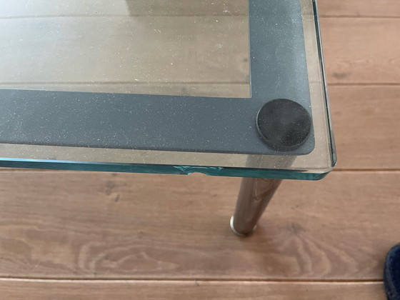 Image 1 of Table vintage