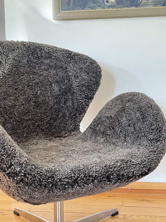 Image 1 of Arne Jacobsen Swan Chair