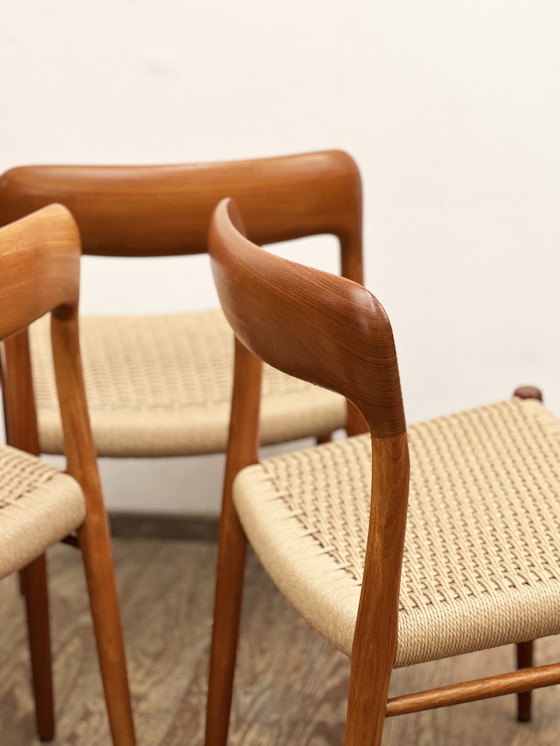 Image 1 of 6x J.L. Mollers Model 75 Dining Chairs by Niels O. Moller