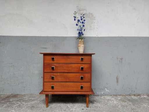 Mid-century chest of drawers