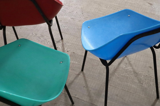 Image 1 of 7x Meurop Coquillage Chairs By Pierre Guariche