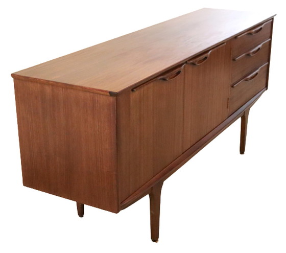 Image 1 of Jentique sideboard 'Tregynon' | 167.7 cm