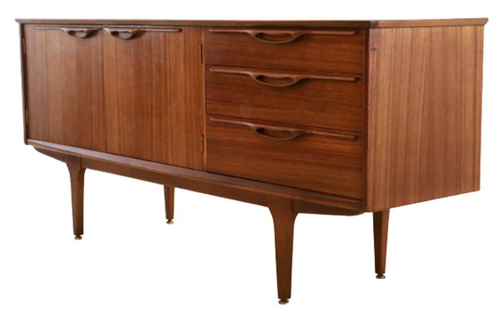 Image 1 of Jentique sideboard 'Tregynon' | 167.7 cm