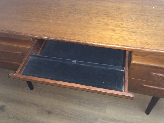 Image 1 of Bureau G-Plan en bois par Kofod Larsen