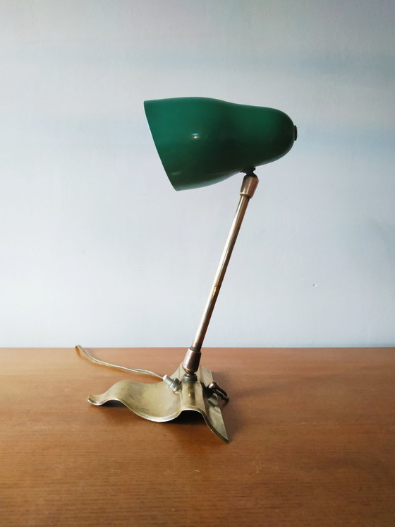 Image 1 of Lampada vintage in ottone e metallo laccato verde degli anni '50 di Goût Mategot