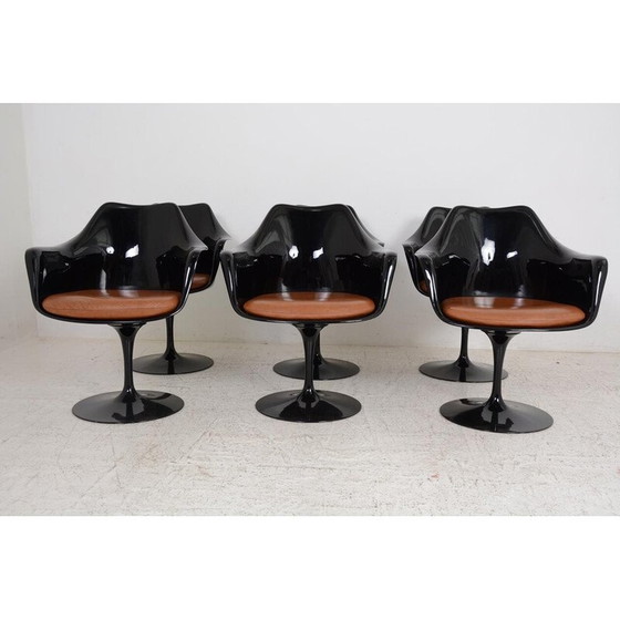 Image 1 of Set of 6 vintage “Tulip” armchairs in fiberglass and cast aluminum by Eero Saarinen for Knoll international