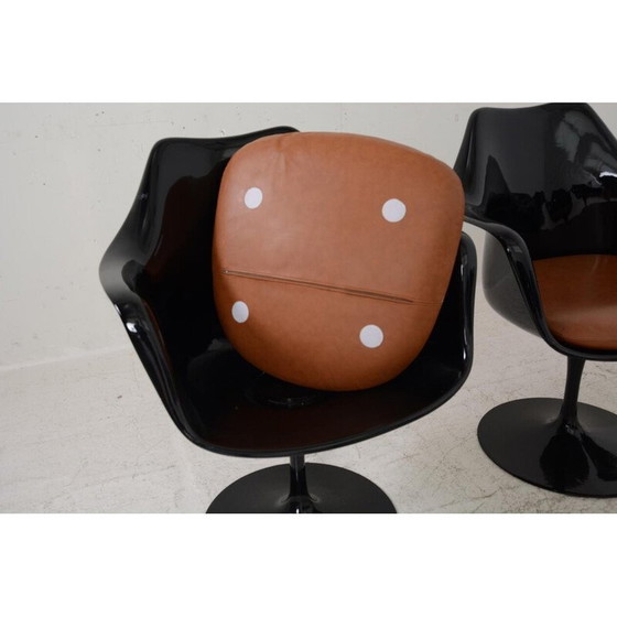 Image 1 of Set of 6 vintage “Tulip” armchairs in fiberglass and cast aluminum by Eero Saarinen for Knoll international