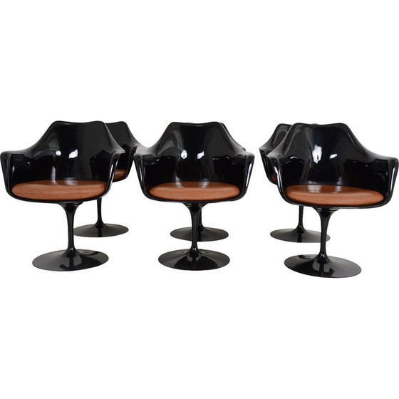 Image 1 of Set of 6 vintage “Tulip” armchairs in fiberglass and cast aluminum by Eero Saarinen for Knoll international